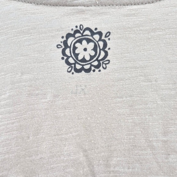 Natural Life Womens XL Beige Graphic Tee Peace Sign Be The Good Granola - Picture 8 of 10